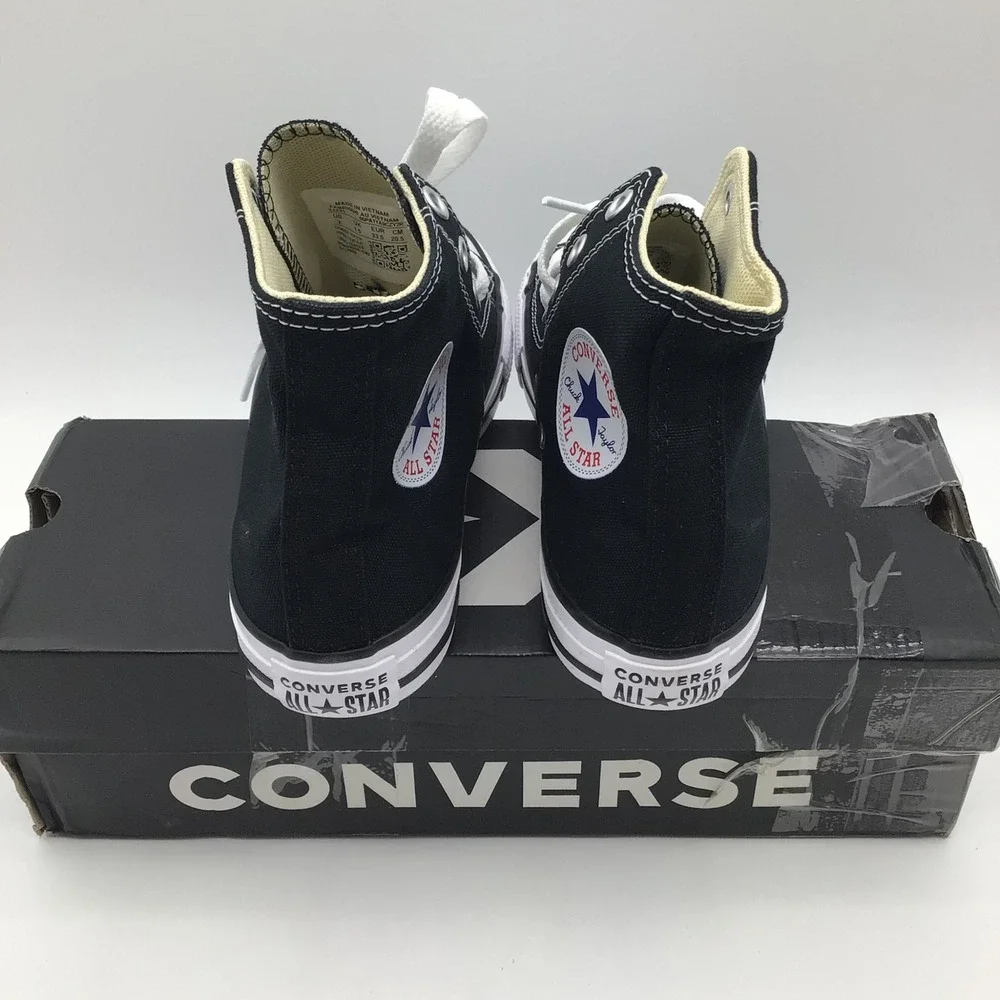 Converse CTAS High Top Kids Black Canvas Sneakers 3J231 Size 2Y NEW